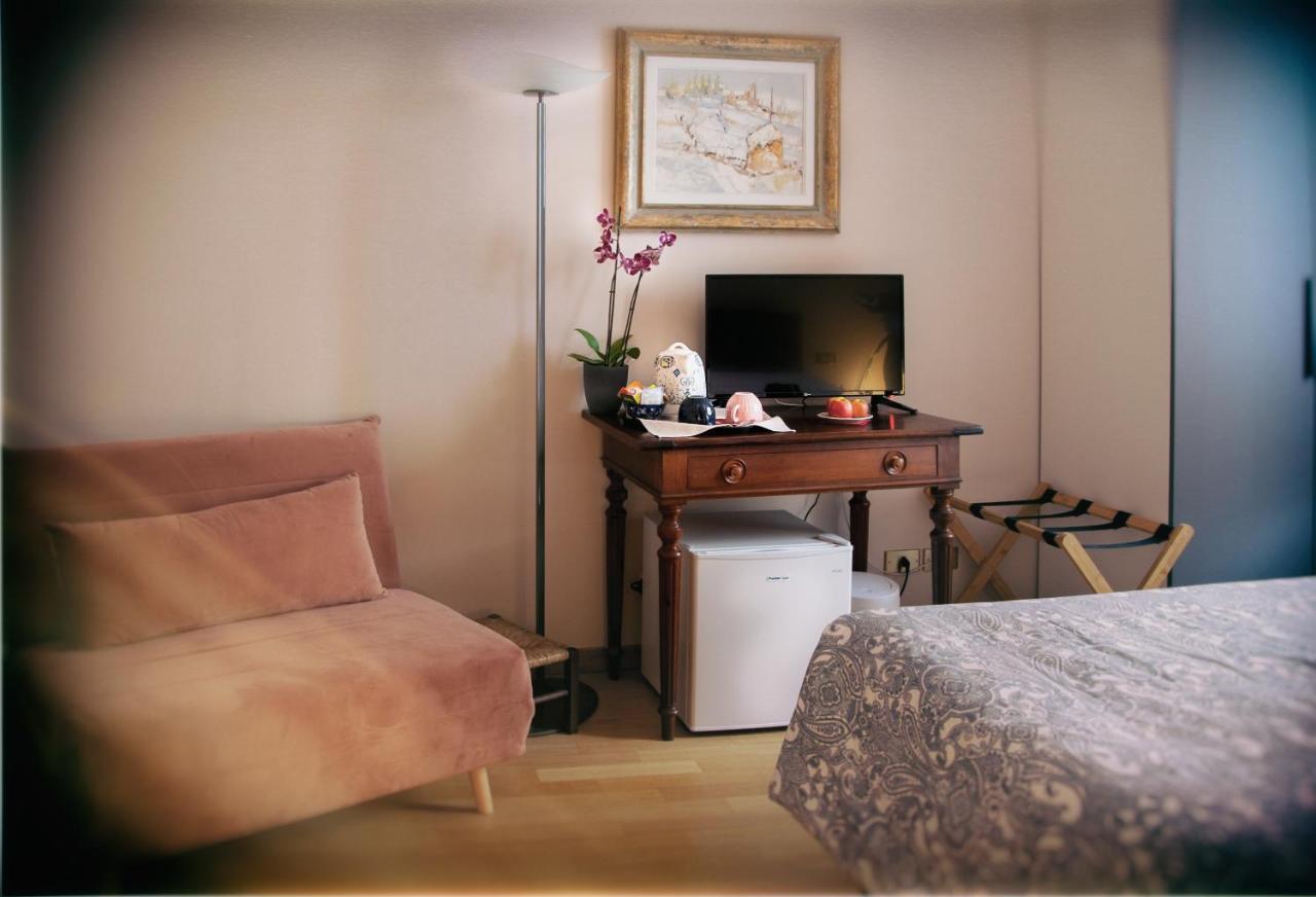 Casapatrizia Art B&B Сантарканджело-ді-Романья Екстер'єр фото