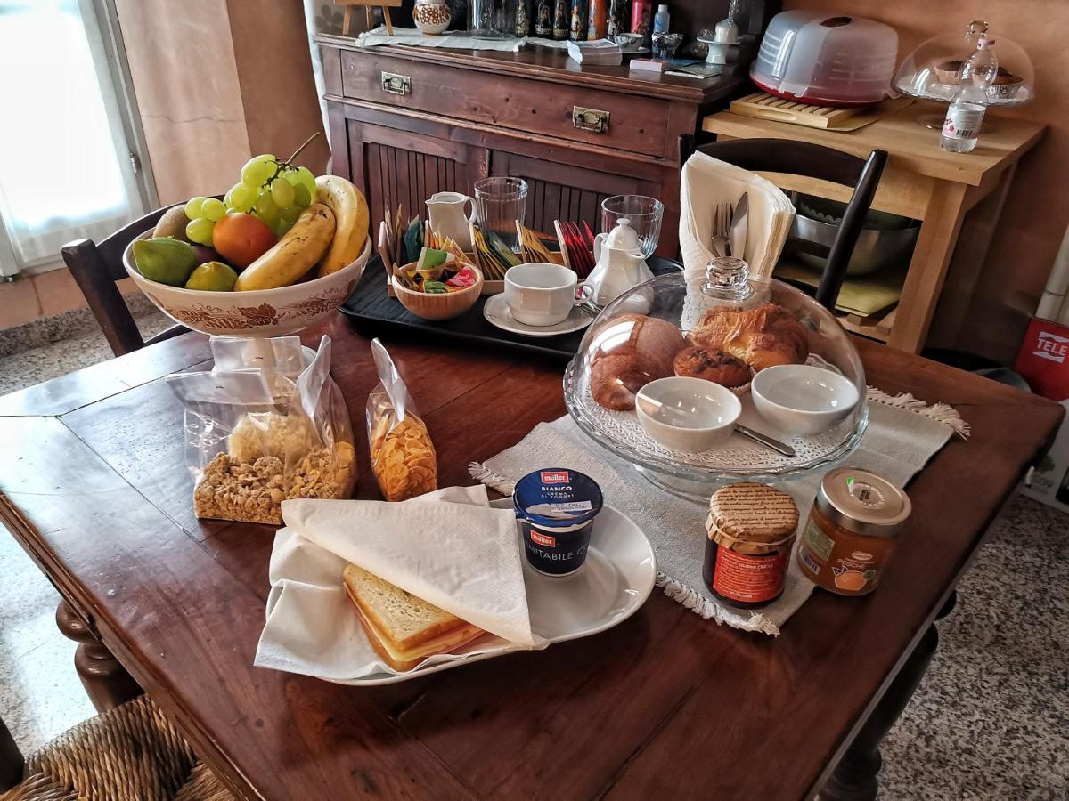 Casapatrizia Art B&B Сантарканджело-ді-Романья Екстер'єр фото